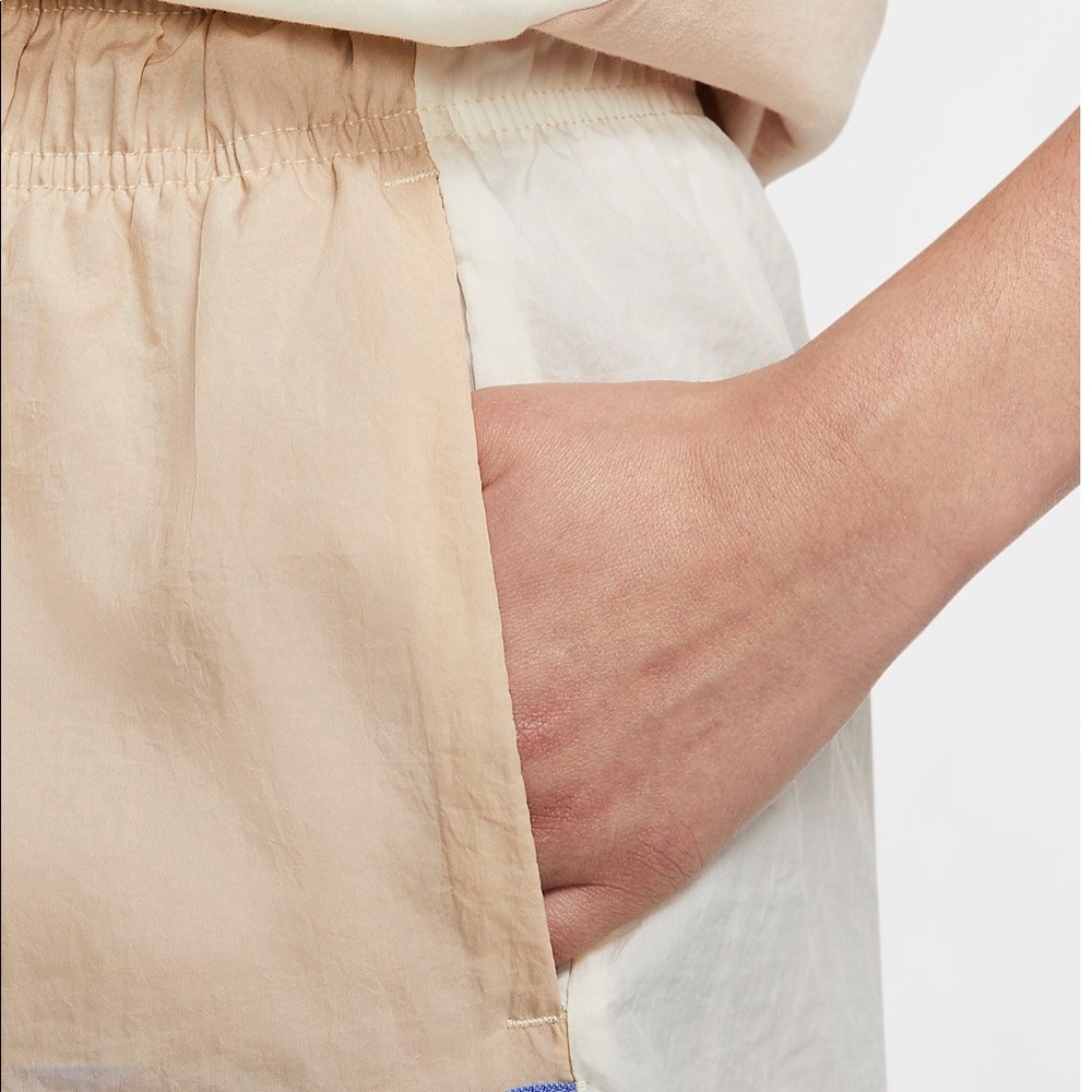 Nike Sportswear Icon Clash - Picture 3 of 7